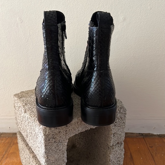 Jeffrey Campbell boots - Picture 3 of 4